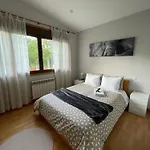 A Nogueira Apartman Baldrans